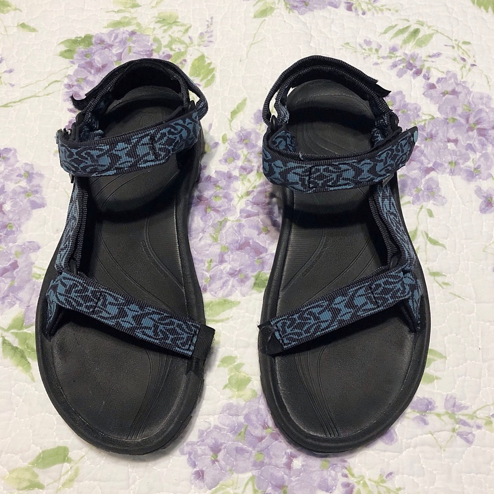 Teva Women’s Sandal Size 9